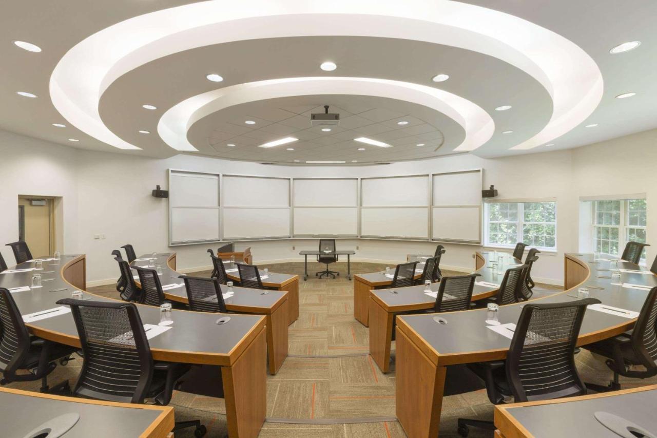 Ivey Spencer Leadership Centre Hotel London Ngoại thất bức ảnh