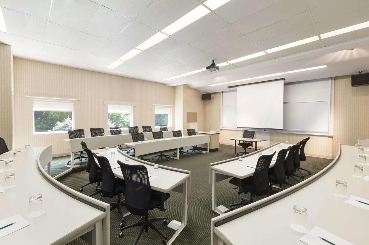 Ivey Spencer Leadership Centre Hotel London Ngoại thất bức ảnh